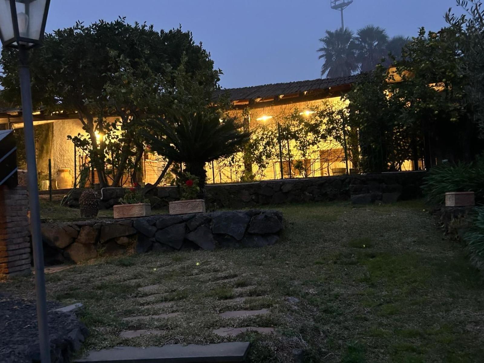 Villa Del Sole Valverde  Esterno foto